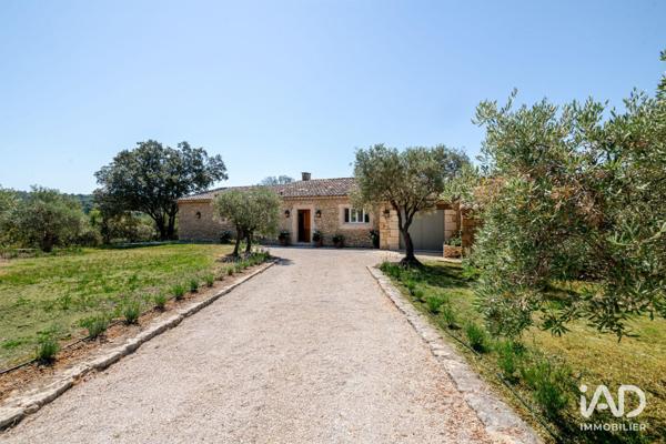 Maison à vendre 5 pièces 181 m² Gordes