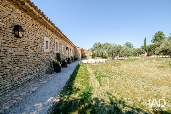 Maison à vendre 5 pièces 181 m² Gordes