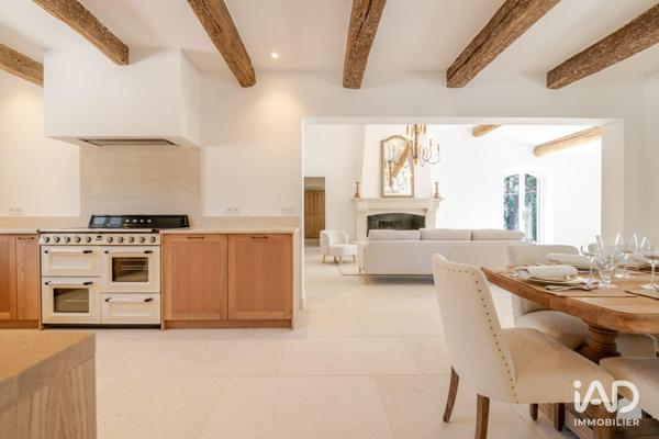 Maison à vendre 5 pièces 181 m² Gordes