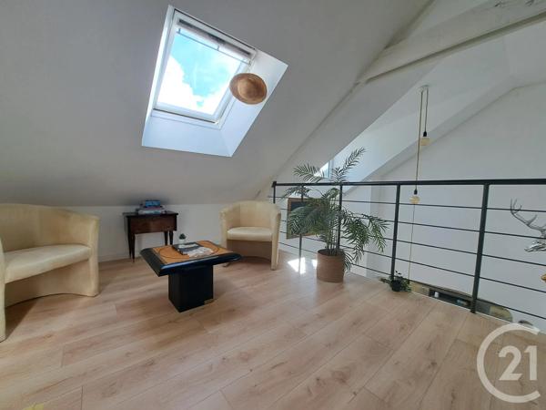 Maison à vendre  6 pièces - 141,20 m 2   MONTERBLANC  - 56