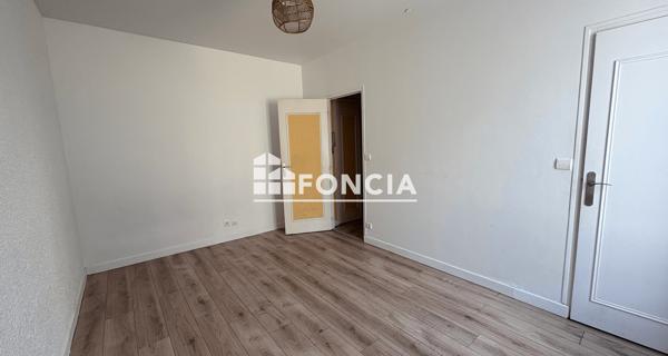 Location Studio 19.03 m² - Rennes 35000
