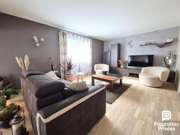 Maison 150m2 - 4 chambres - Sous-sol complet - Piscine