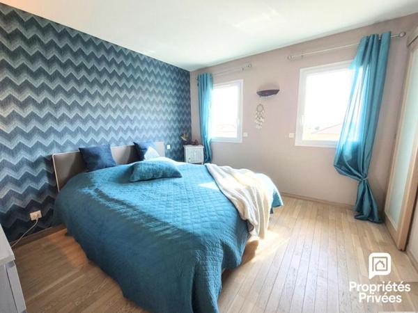 Maison 150m2 - 4 chambres - Sous-sol complet - Piscine