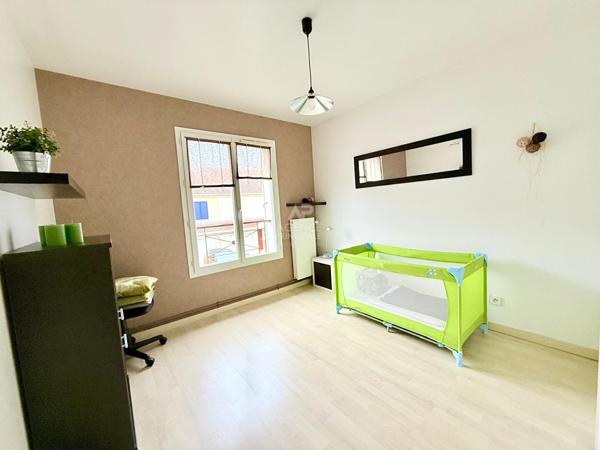 Maison Houilles 6 pièce(s) 93.55 m2 EUR 595 000 ** - Référence 7457