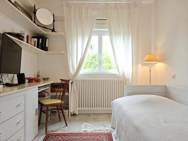 MAISON 5 CHAMBRES Lezay (79120)