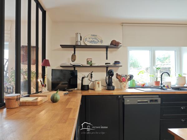 MAISON 5 CHAMBRES Lezay (79120)