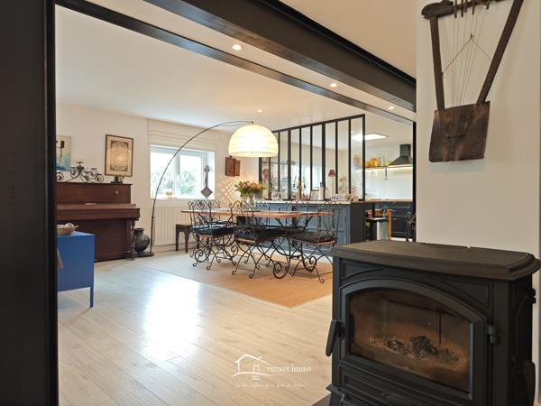 MAISON 5 CHAMBRES Lezay (79120)
