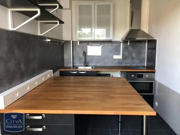 Appartement à louer 1 pièce 29.1m² Riom (63200)