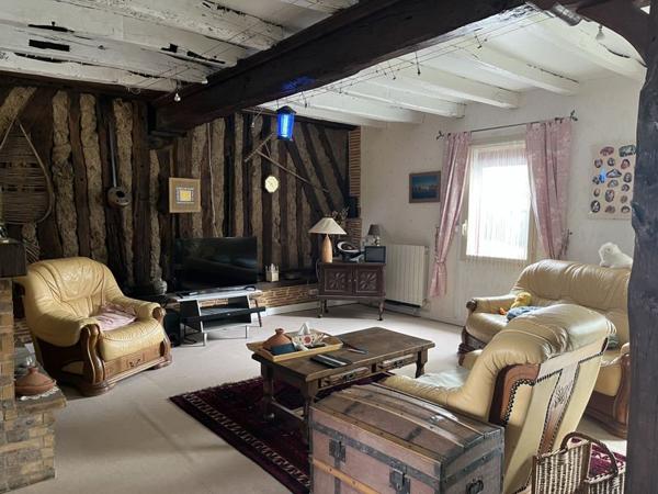 Maison à vendre |  Saint-Pierre-d'Eyraud |  6 pièces | 208 m²