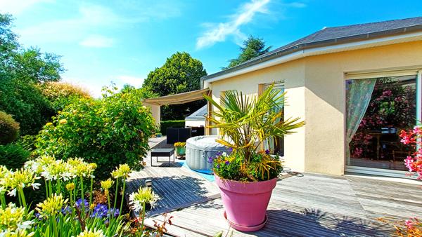 Maison - 7 pièces - Bonchamp-lès-laval