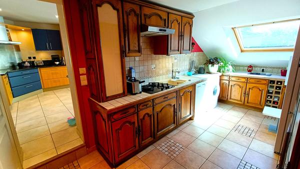 Maison - 7 pièces - Bonchamp-lès-laval