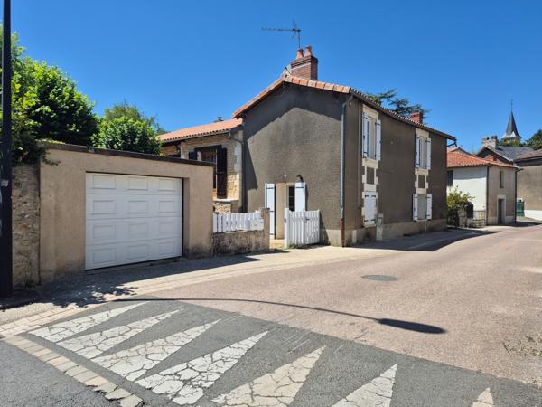 CENTRE SMARVES - MAISON T5 + garage , Smarves