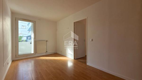 Appartement Boissière, Rosny limite Montreuil 3 pièces 62.25 m2 avec grand balcon.