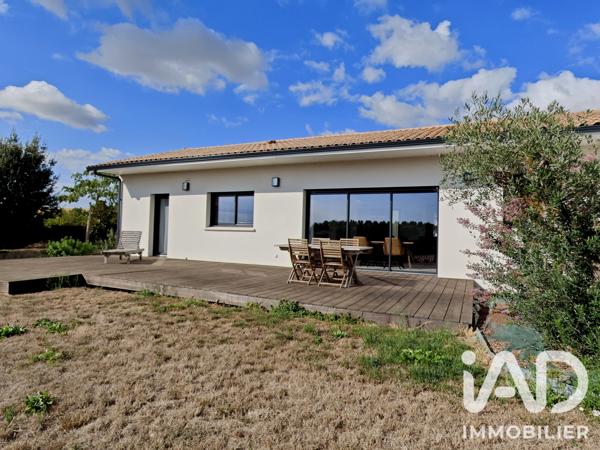 Maison à vendre 5 pièces 121 m² Saint-Jean-d'Angély