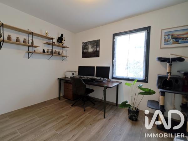 Maison à vendre 5 pièces 121 m² Saint-Jean-d'Angély