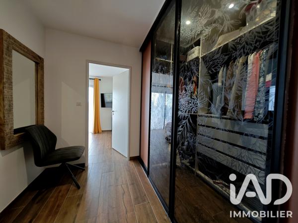 Maison à vendre 5 pièces 121 m² Saint-Jean-d'Angély