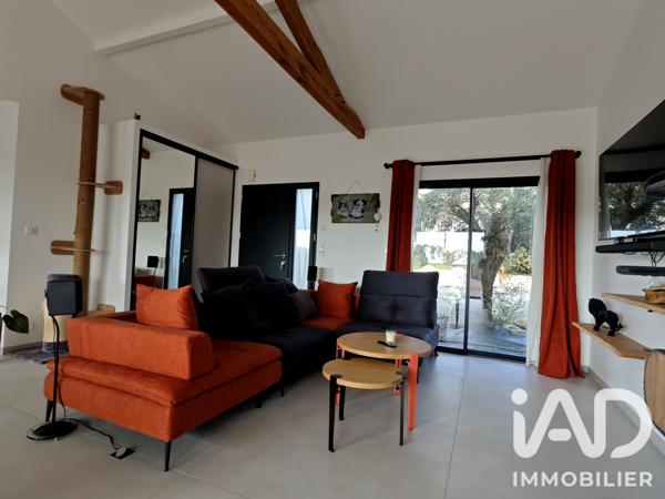 Maison à vendre 5 pièces 121 m² Saint-Jean-d'Angély