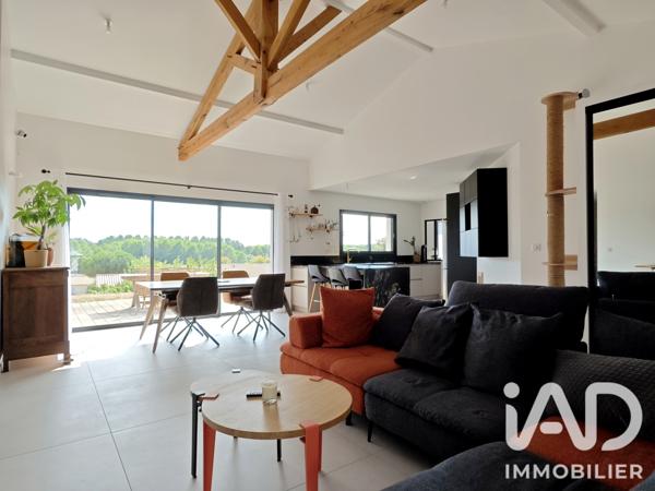 Maison à vendre 5 pièces 121 m² Saint-Jean-d'Angély