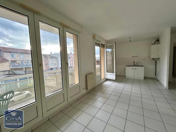 Appartement à louer 3 pièces 43.91m²