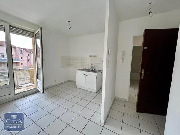 Appartement à louer 3 pièces 43.91m²