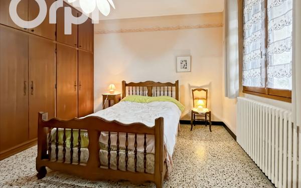 Maison à vendre    8 pièces •  Vogüé