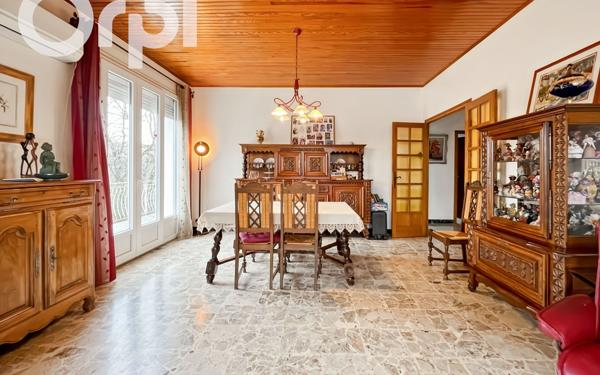 Maison à vendre    8 pièces •  Vogüé