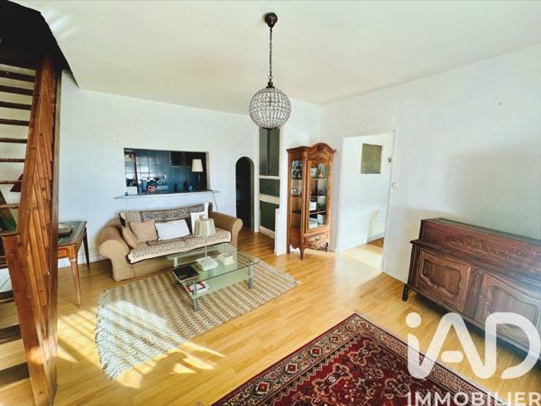 Maison à vendre 20 pièces 453 m² Saint-Laurent-d'Aigouze