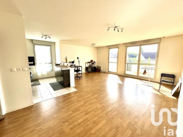 Appartement à vendre 3 pièces 73 m² Saint-Cyr-l'École