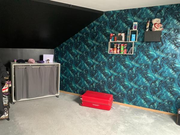 Maison à POILLE-SUR-VEGRE, 72350 - 5 pièces 170m²