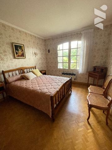 PITHIVIERS Belle maison avec beaux volumes dans quartier calme