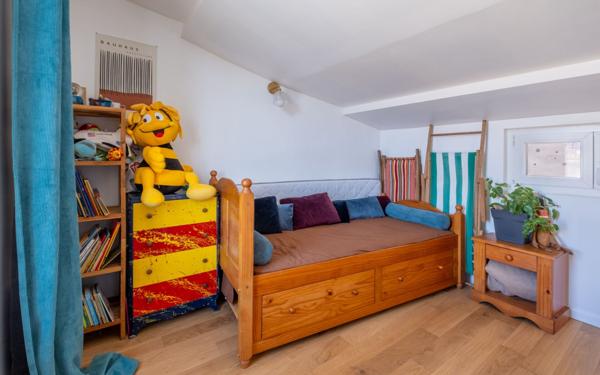 Maison à vendre    6 pièces • 136,97 m2 Forcalquier