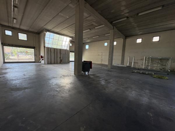 Aubagne (13400) Local d'activité / commercial de 450 - Camp Major / Aubagne