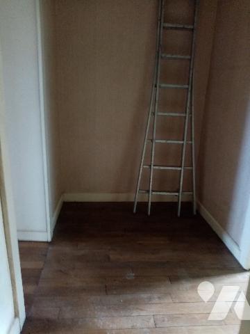 maison de village avec terrain de 1215 m² - état à conforter