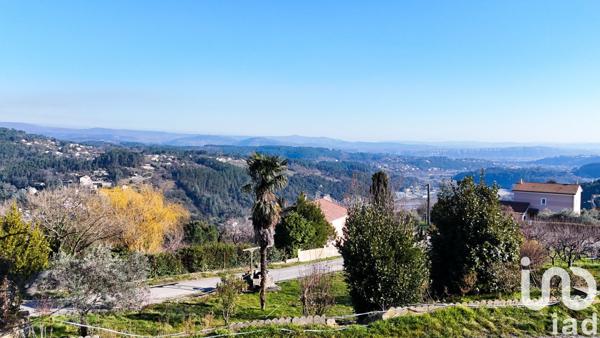 Maison 4 pièces de 168 m² à Vals-les-Bains (07600)