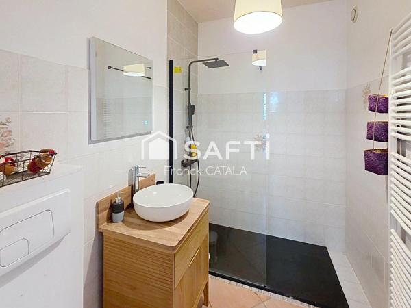 Beaucoup de cachet pour cette bâtisse du XIXéme rénovée