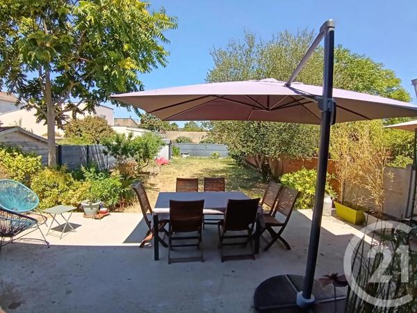 Maison à vendre  4 pièces - 114,30 m 2   LE MANS  - 72