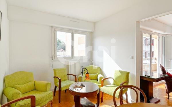 Appartement à vendre    5 pièces • 88,30 m2 Évreux