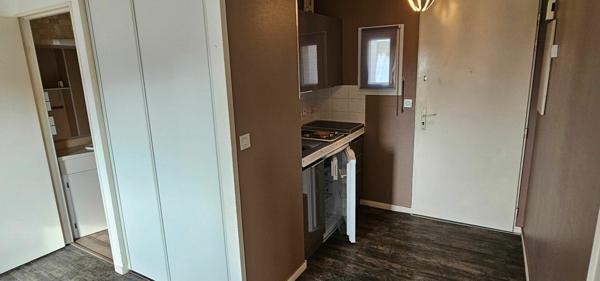 Appartement à louer    1 pièce • 22,39 m2 Poitiers