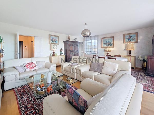 RARE à SAINT CYR-SUR-LOIRE, RESIDENTIEL, APPARTEMENT T4+TERRASSE+DOUBLE BOX+ CAVE