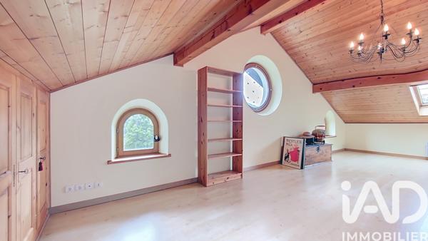 Maison à vendre 5 pièces 258 m² Saint-André-de-Boëge