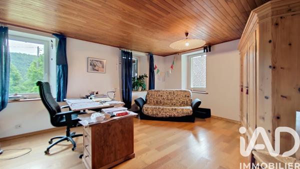 Maison à vendre 5 pièces 258 m² Saint-André-de-Boëge