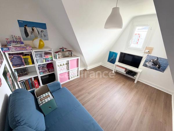 EXCLUSIVITÉ - Maison de ville à vendre 6 pièces à Chateauneuf-du-faou (29)