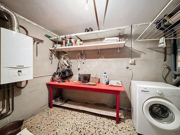 Maison à vendre à Rezé - 6 pièces, 3 chambres, jardin