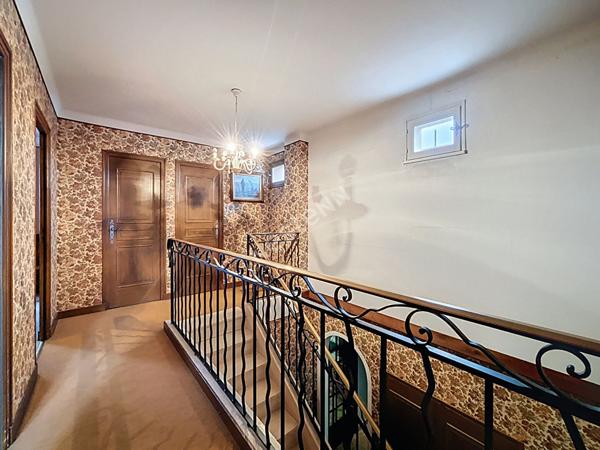 Maison à vendre à Rezé - 6 pièces, 3 chambres, jardin