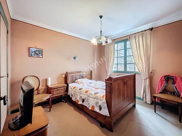 Maison à vendre à Rezé - 6 pièces, 3 chambres, jardin