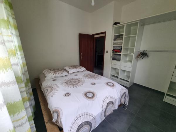 Capesterre-Belle-Eau (97130) Charmant bungalow T3 meublé dans un écrin de verdure