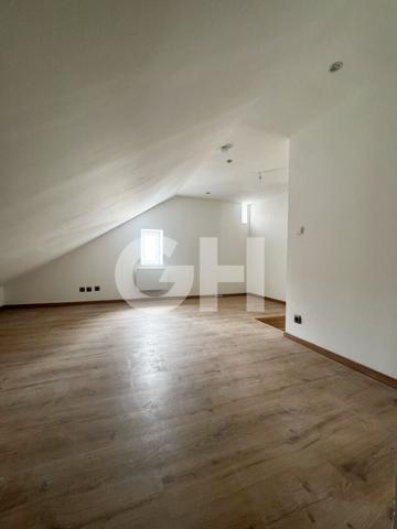 Appartement 2 pièces à louer en rez-de-chaussée à Jeumont, France