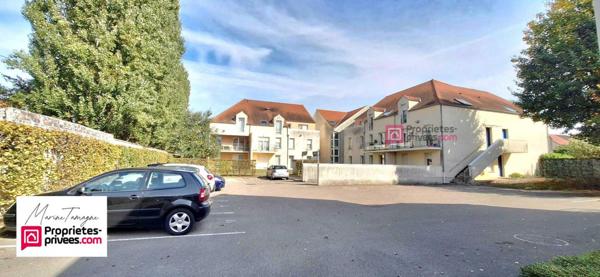 Appartement lumineux avec terrasse et garage - secteur recherché à Lacroix-Saint-Ouen