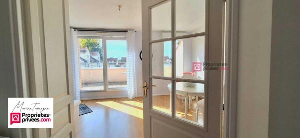 Appartement lumineux avec terrasse et garage - secteur recherché à Lacroix-Saint-Ouen