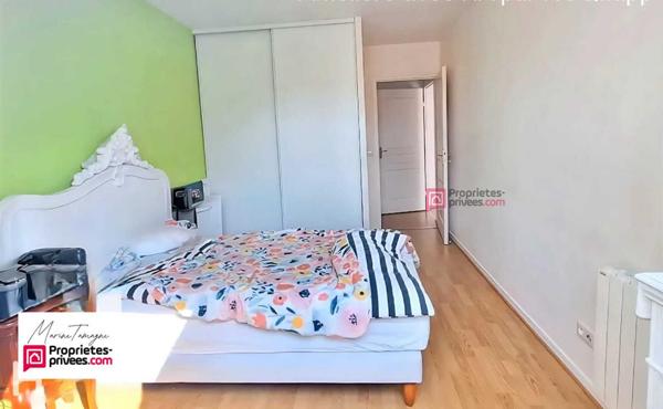 Appartement lumineux avec terrasse et garage - secteur recherché à Lacroix-Saint-Ouen